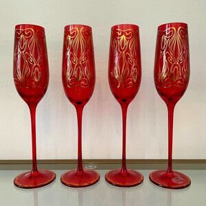 NEIMAN MARCUS Holiday Red Champagne Flutes 8oz Gift Set of 4 Gold Accents New